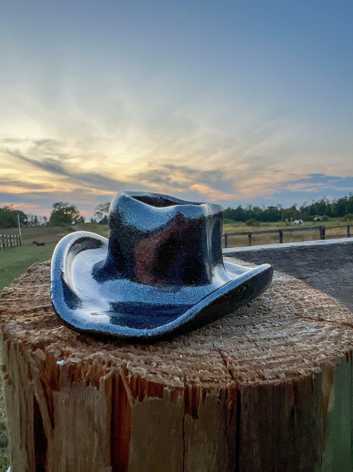Cowboy hat business card holder Preorder