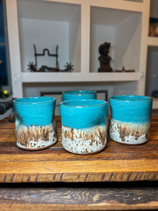 Set of 4 thumb pinch tumblers 8 ounces