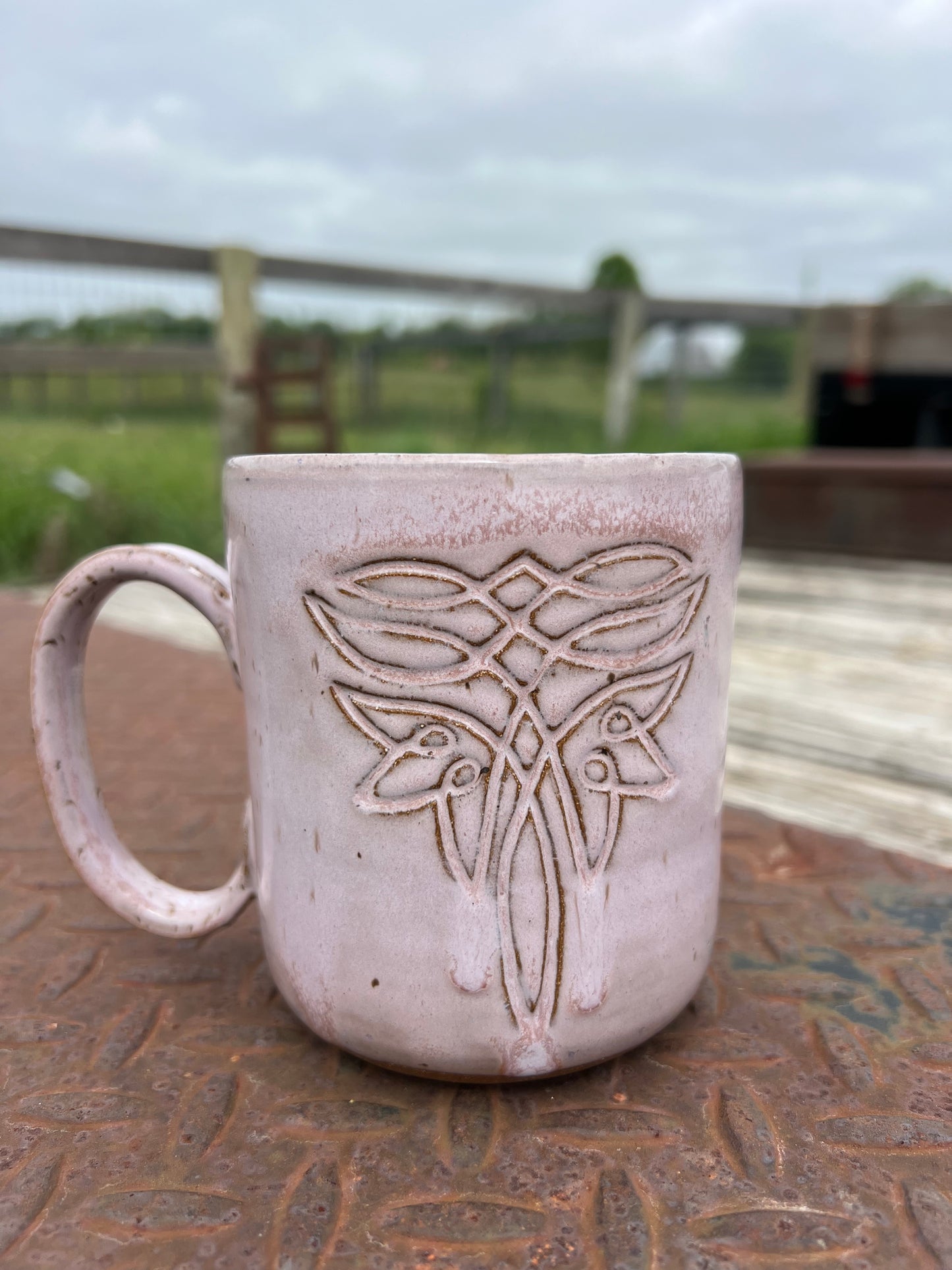 Boot stitch Mug Pink 16 oz