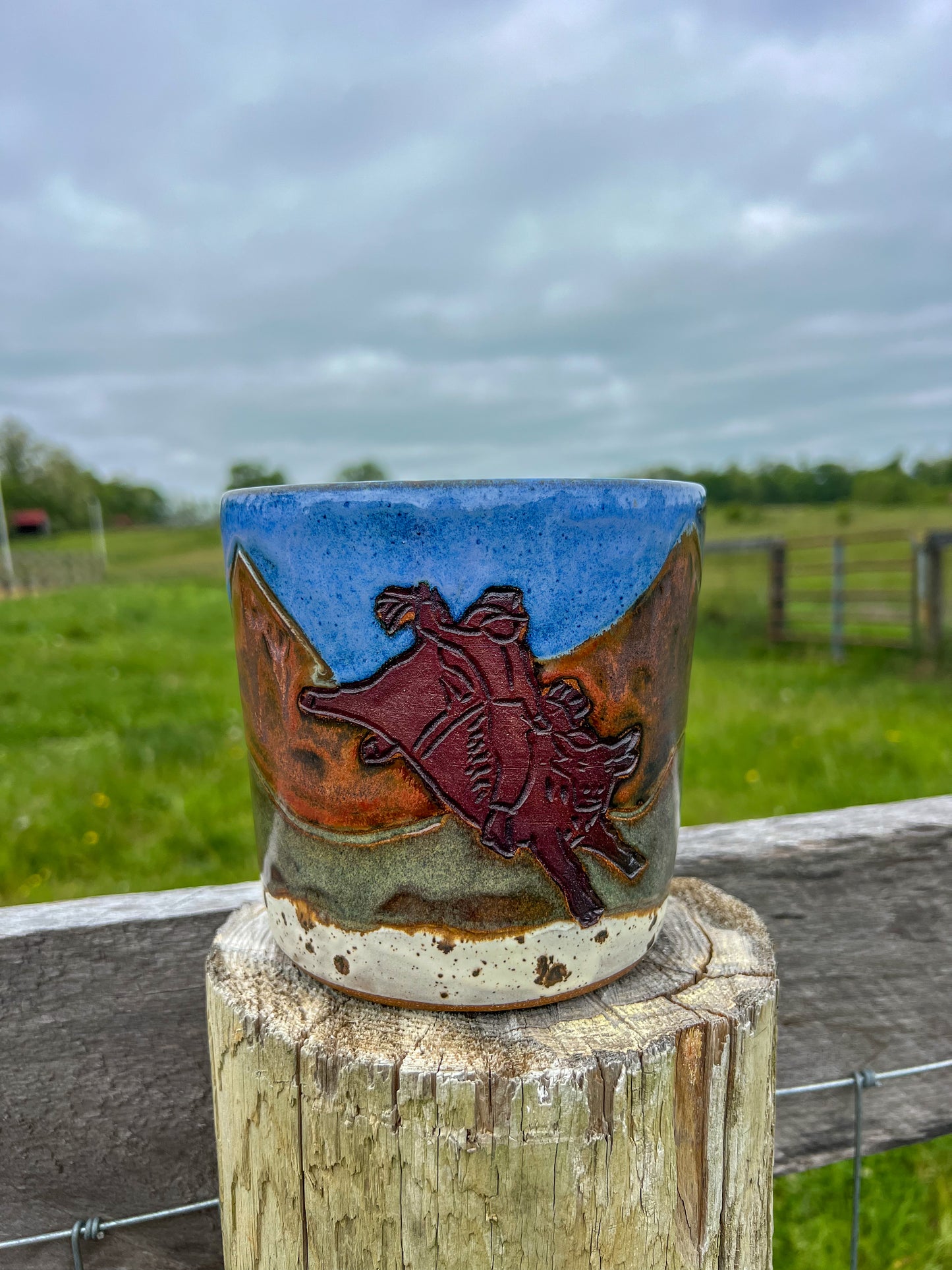 Western Cowboy Bull Rider Utensil Holder